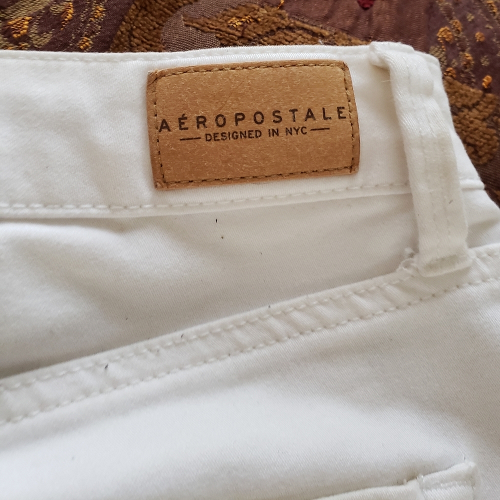 Aeropostle Capri